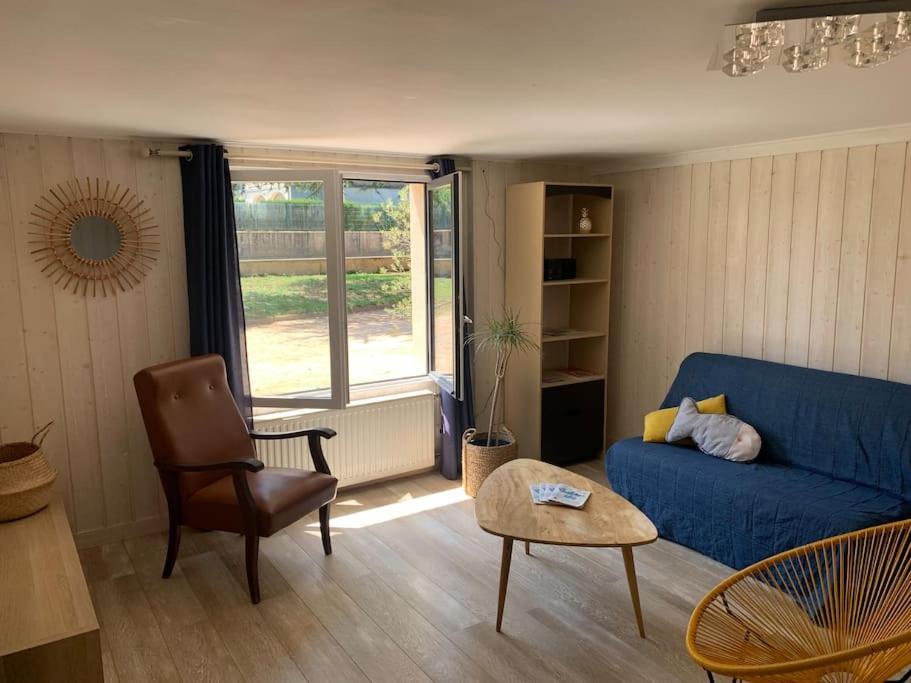 Le Gite Des Tourterelles Belleville-sur-Saône Extérieur photo
